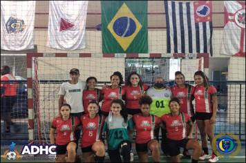 EQUIPE FEMININA DE HANDEBOL DE CAXAMBU CONQUISTA TÍTULO INTERESTADUAL