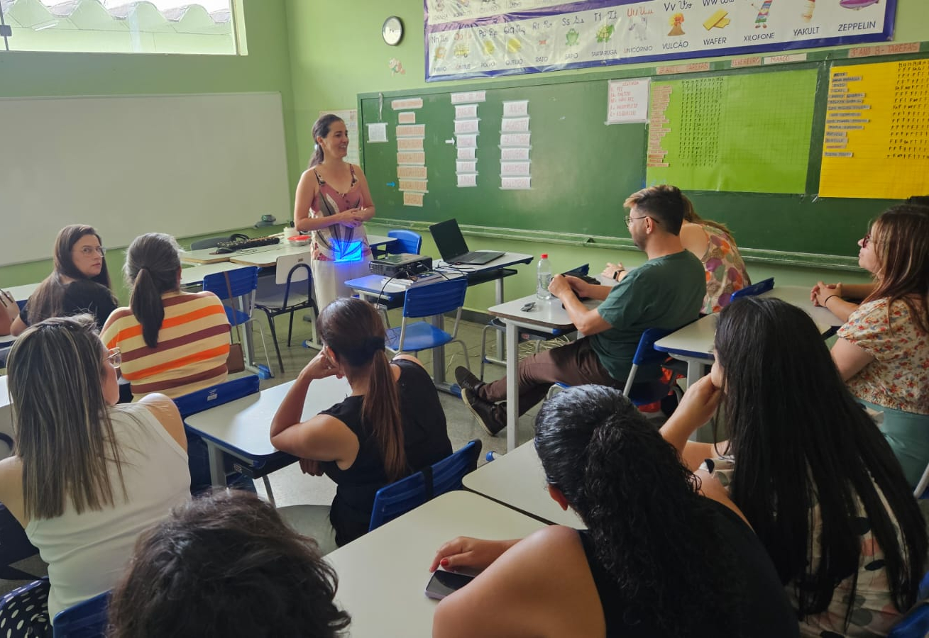Secretaria de Educação inicia capacitação para profissionais de apoio escolar