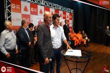 Prefeito Diogo Curi toma posse como Secretário do CISSUL