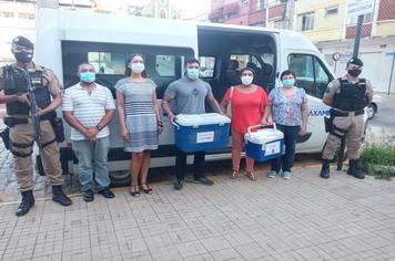 VACINAS CONTRA COVID CHEGAM A CAXAMBU