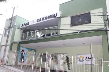 APAE DE CAXAMBU É BENEFICIADA EM PROJETO DE GERAÇÃO DE ENERGIA SOLAR