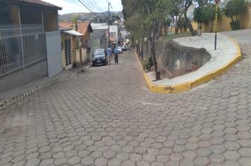 LIMPEZA E CAPINA NAS RUAS DO BAIRRO DO TRANÇADOR