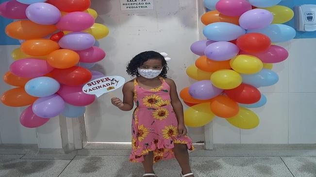 SECRETARIA DE SAÚDE PROMOVEU VACINAÇÃO NESTE SÁBADO CONTRA O CORONAVÍRUS