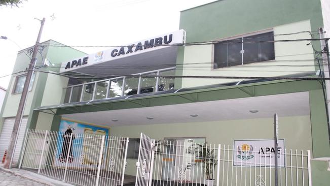 APAE DE CAXAMBU É BENEFICIADA EM PROJETO DE GERAÇÃO DE ENERGIA SOLAR