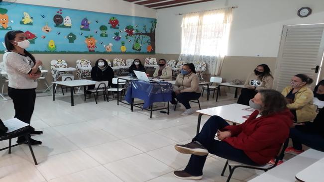 CAPACITAÇÃO DE AGENTES DE DESENVOLVIMENTO INFANTIL SOBRE O TEMA: “TEA”