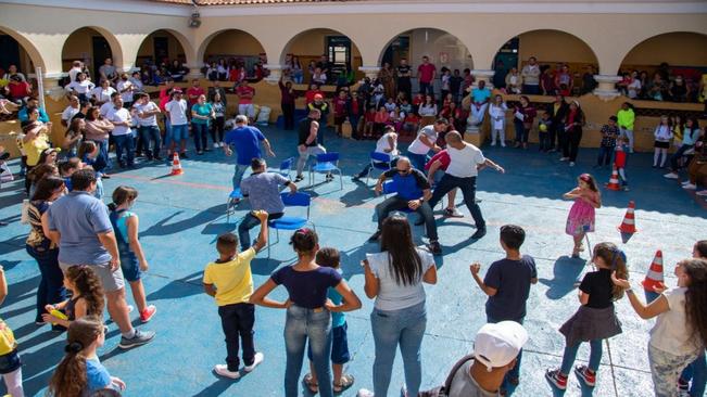 DIA DA FAMÍLIA NA ESCOLA PADRE CORREIA DE ALMEIDA