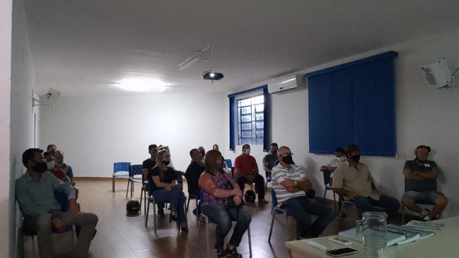 REUNIÃO APRESENTA AÇÕES DO SERVIÇO DE INSPEÇÃO MUNICIPAL